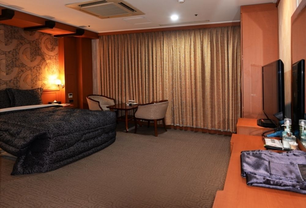 Daeyang Hotel Kōyō Buitenkant foto