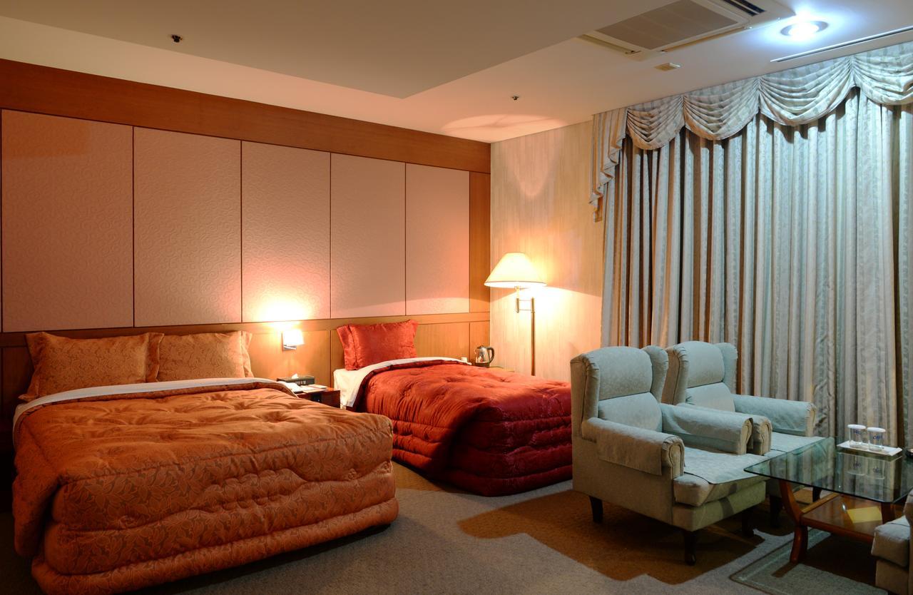 Daeyang Hotel Kōyō Buitenkant foto