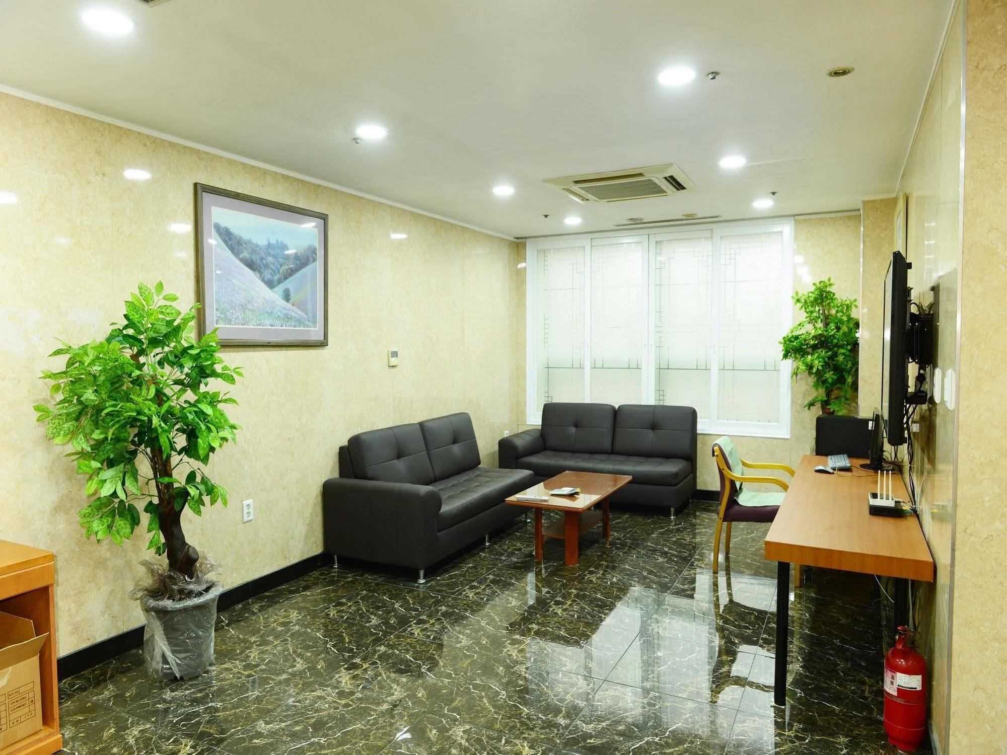 Daeyang Hotel Kōyō Buitenkant foto